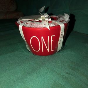 Rae Dunn red measuring cups